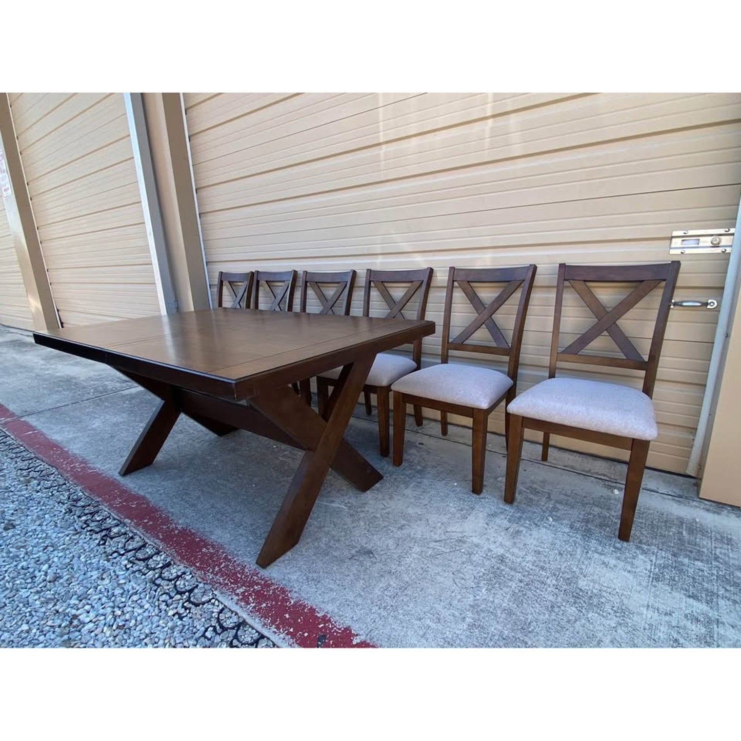 Lathan 7-Piece Dining Table Set – Modern Walnut Finish w/ 6 Chairs