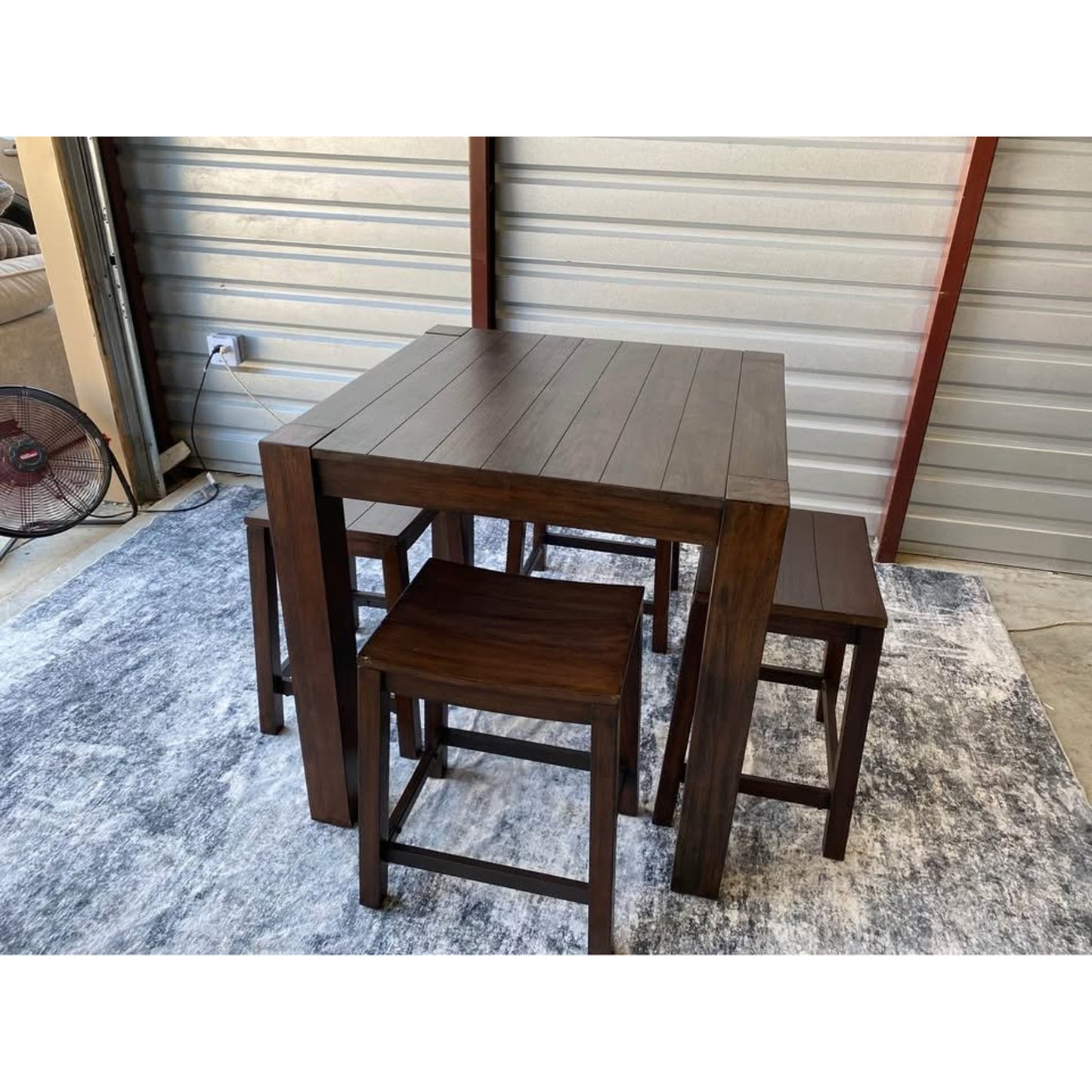 Steve Silver Westlake 5-Piece Counter Height Dining Set – Table + 4 Backless Stools – Like New