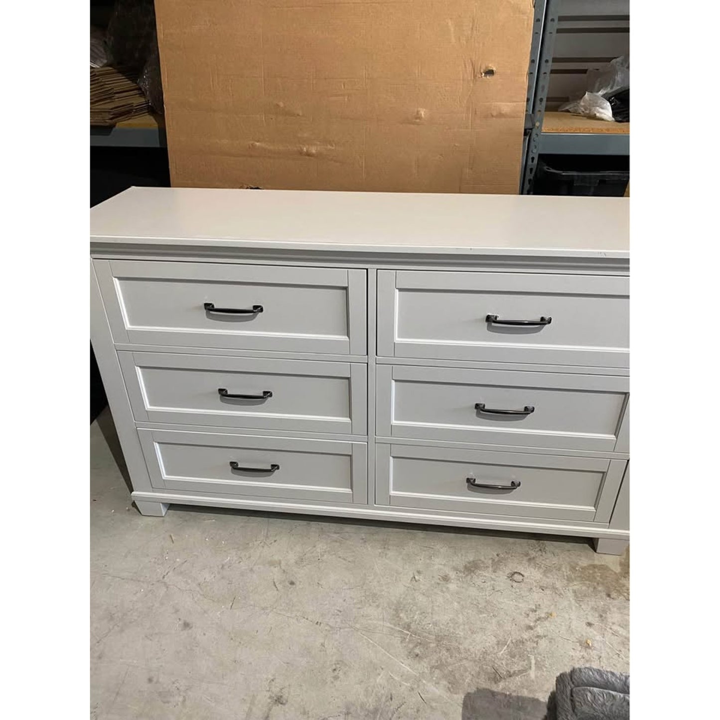Universal broadmoor Rose 6-Drawer Dresser – New with Minor Dings and Scratches