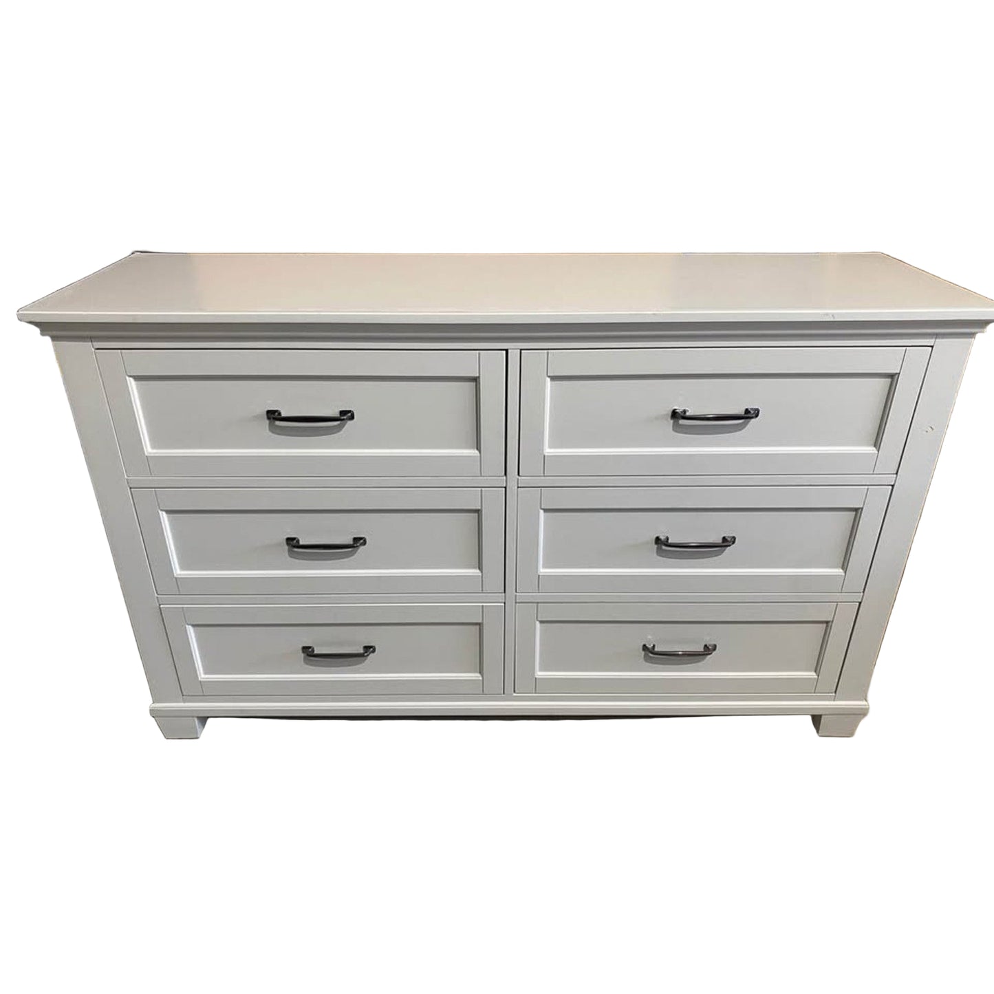 Universal broadmoor Rose 6-Drawer Dresser – New with Minor Dings and Scratches