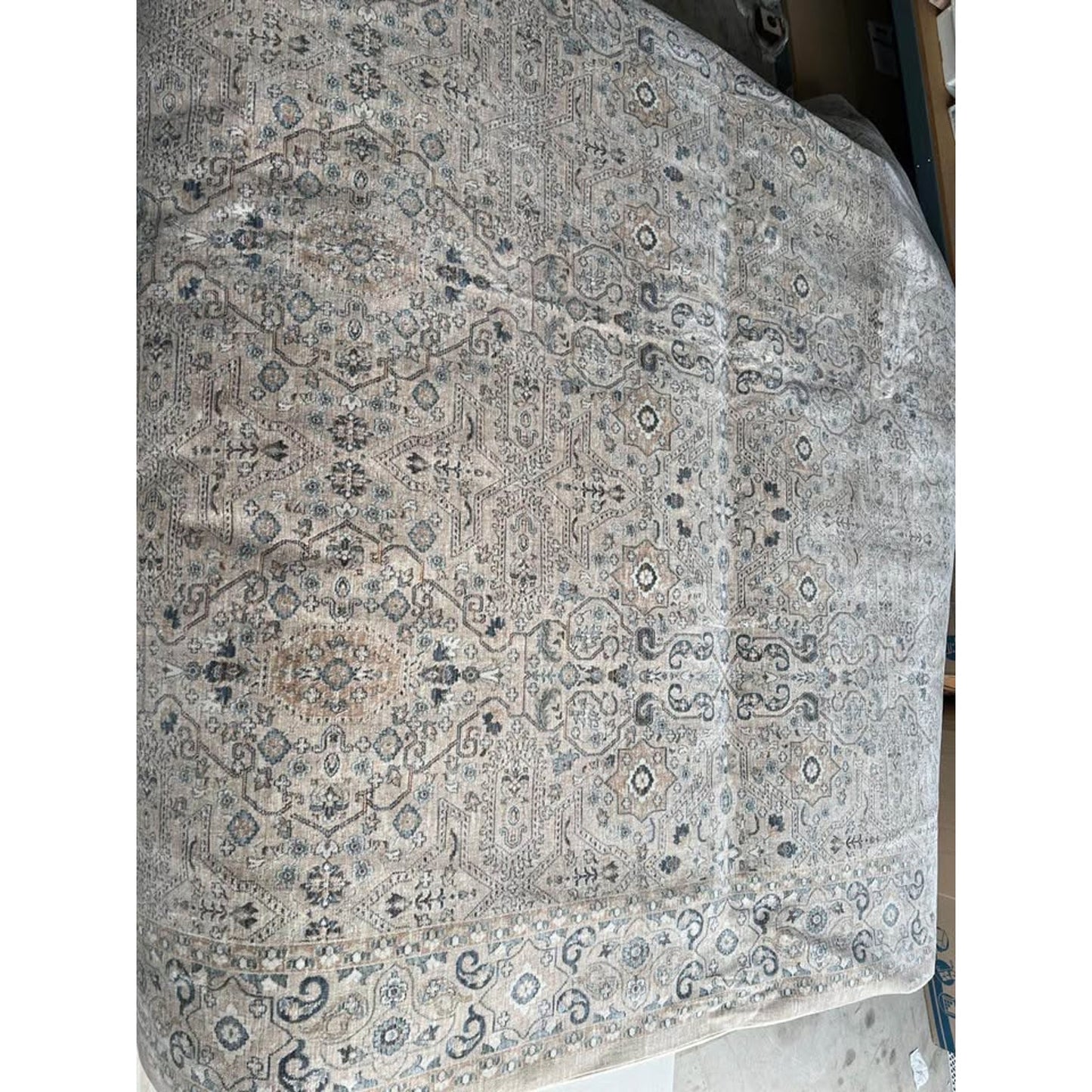 Safavieh Sutton 9x12 Area Rug Beige Navy Traditional Large Rug